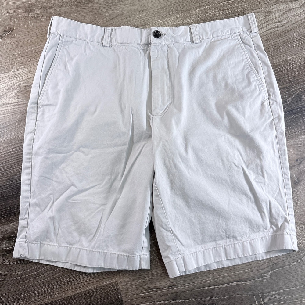 Brooks Brothers 346 Mens Chino Shorts Sz 38 Light Gray Cotton Flat Front Casual